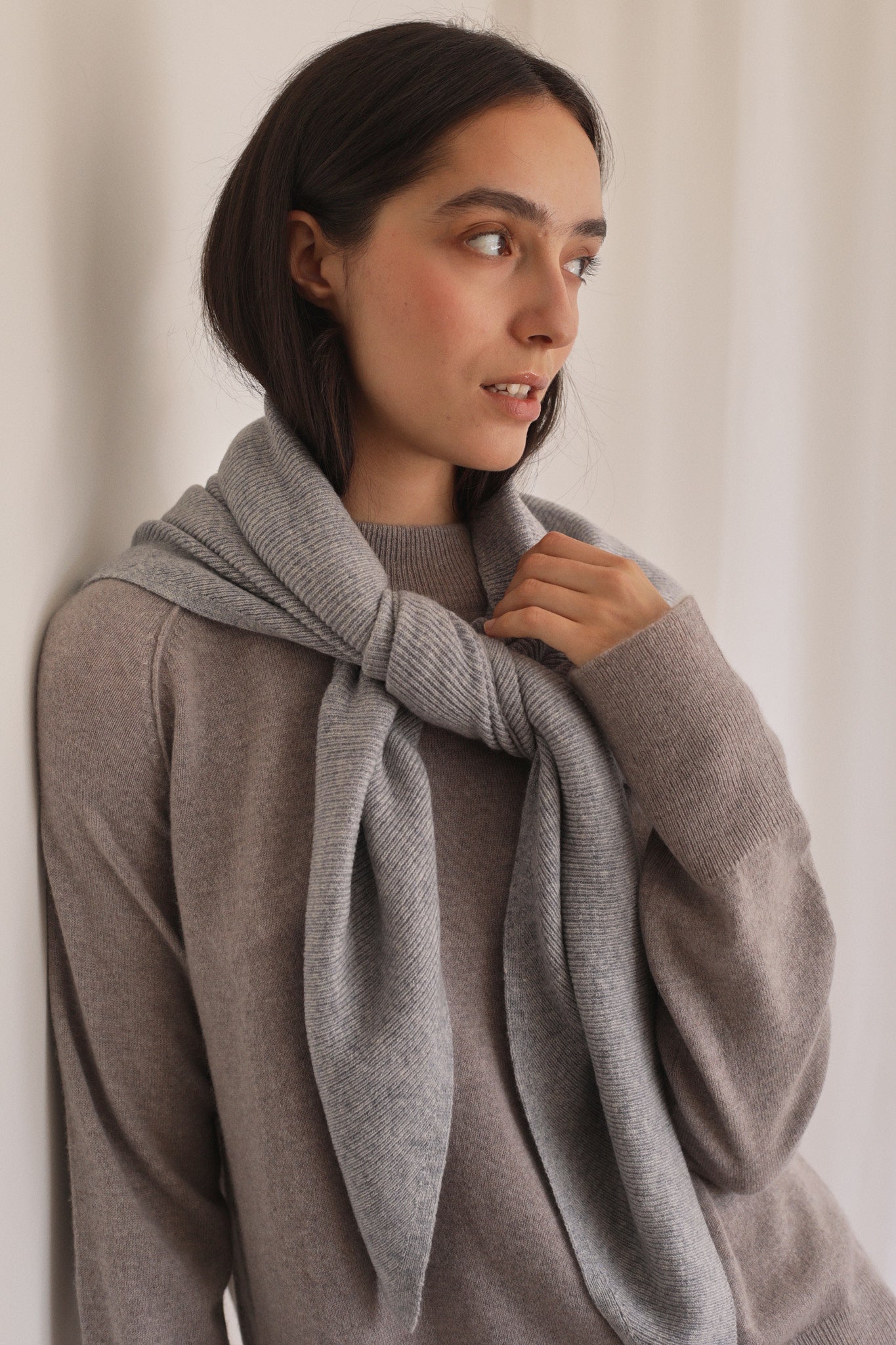 BRIDGE | Cashmere Triangle Scarf in Cineral