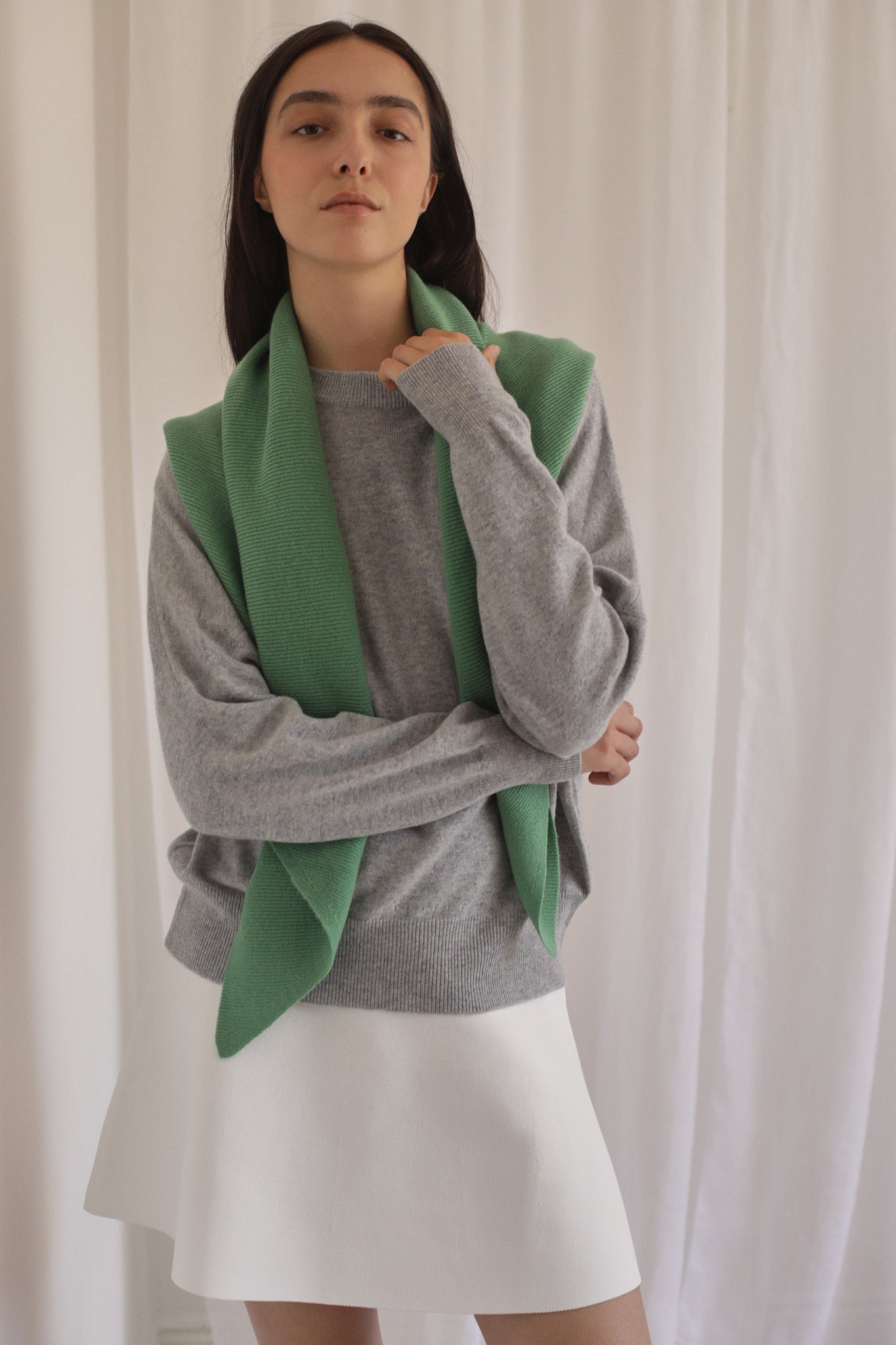 FARAH | Cashmere Sweater in Cineral