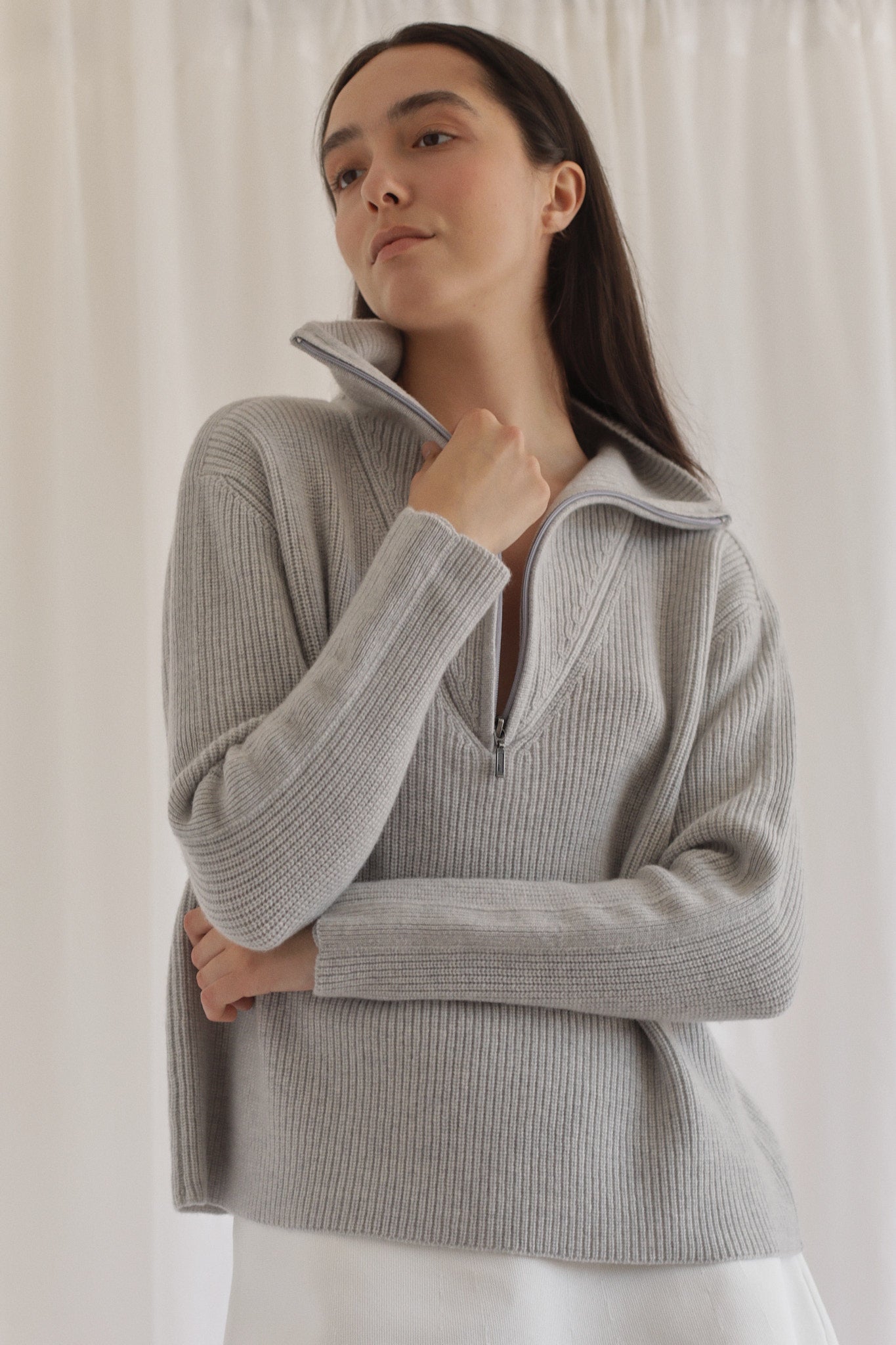 JEN | Cashmere Sweater in Hoary
