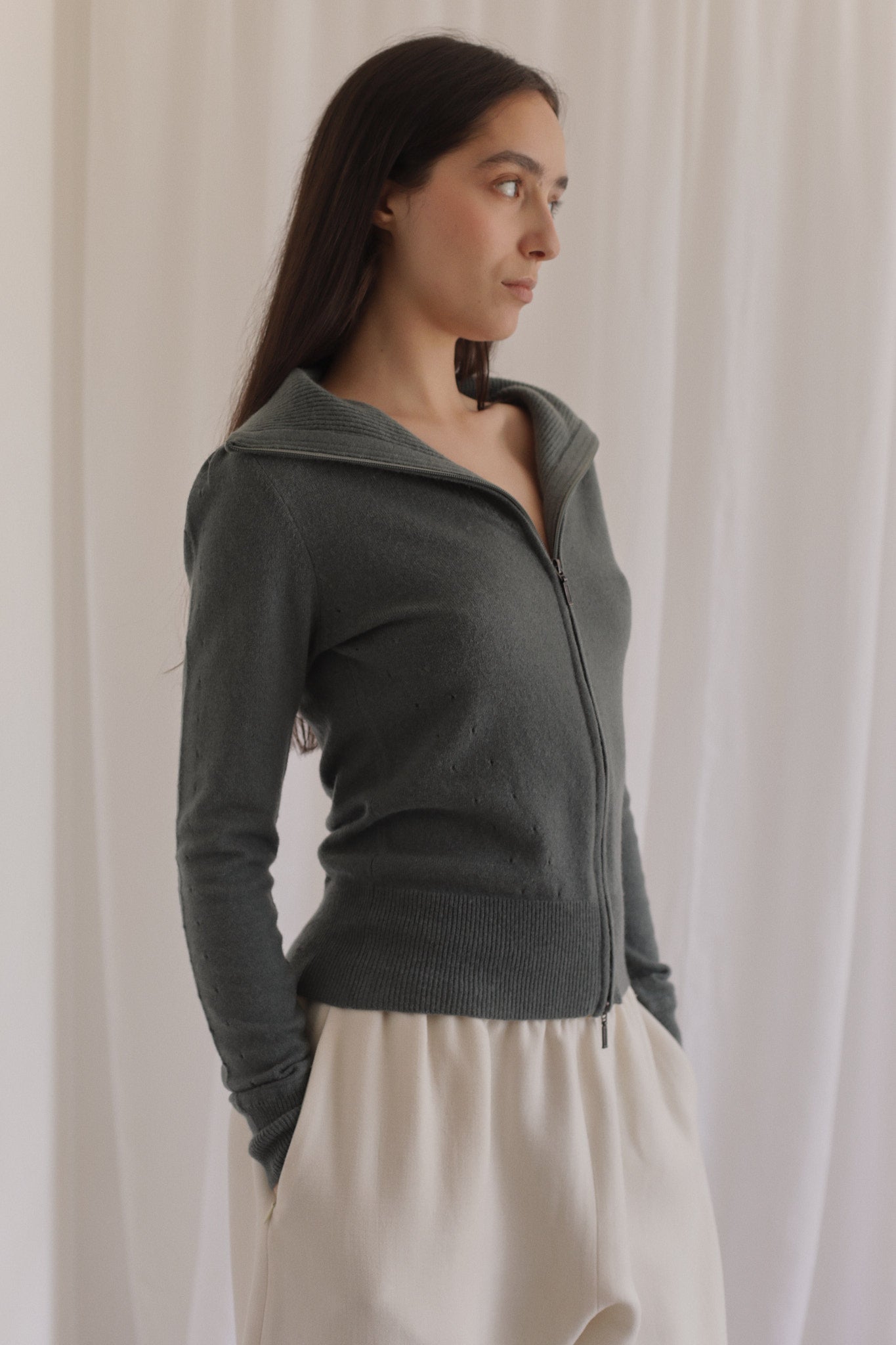 FIRA | Cashmere Zip Cardigan in Highland
