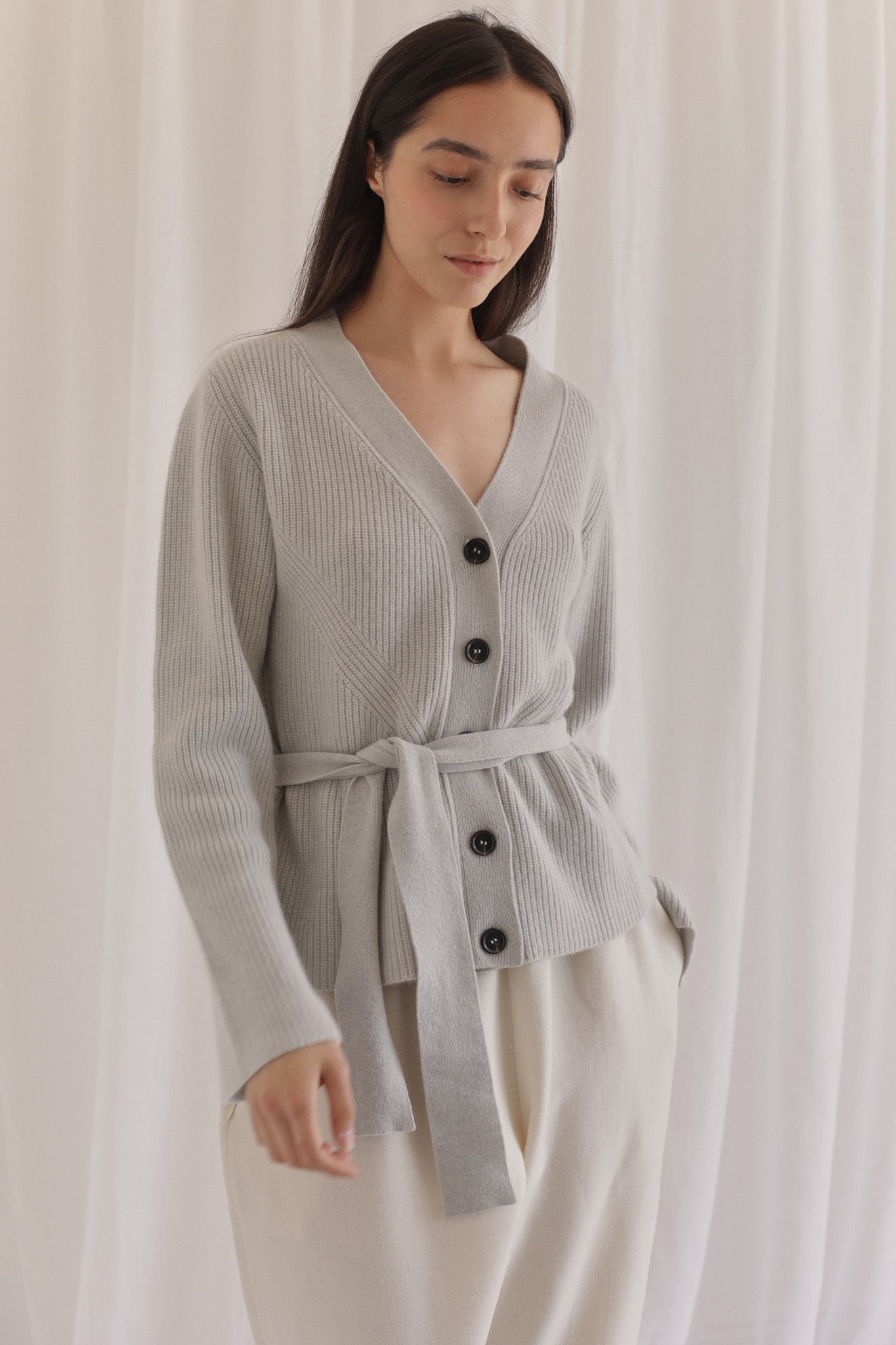 DAVE | Cashmere Cardigan in Hoary