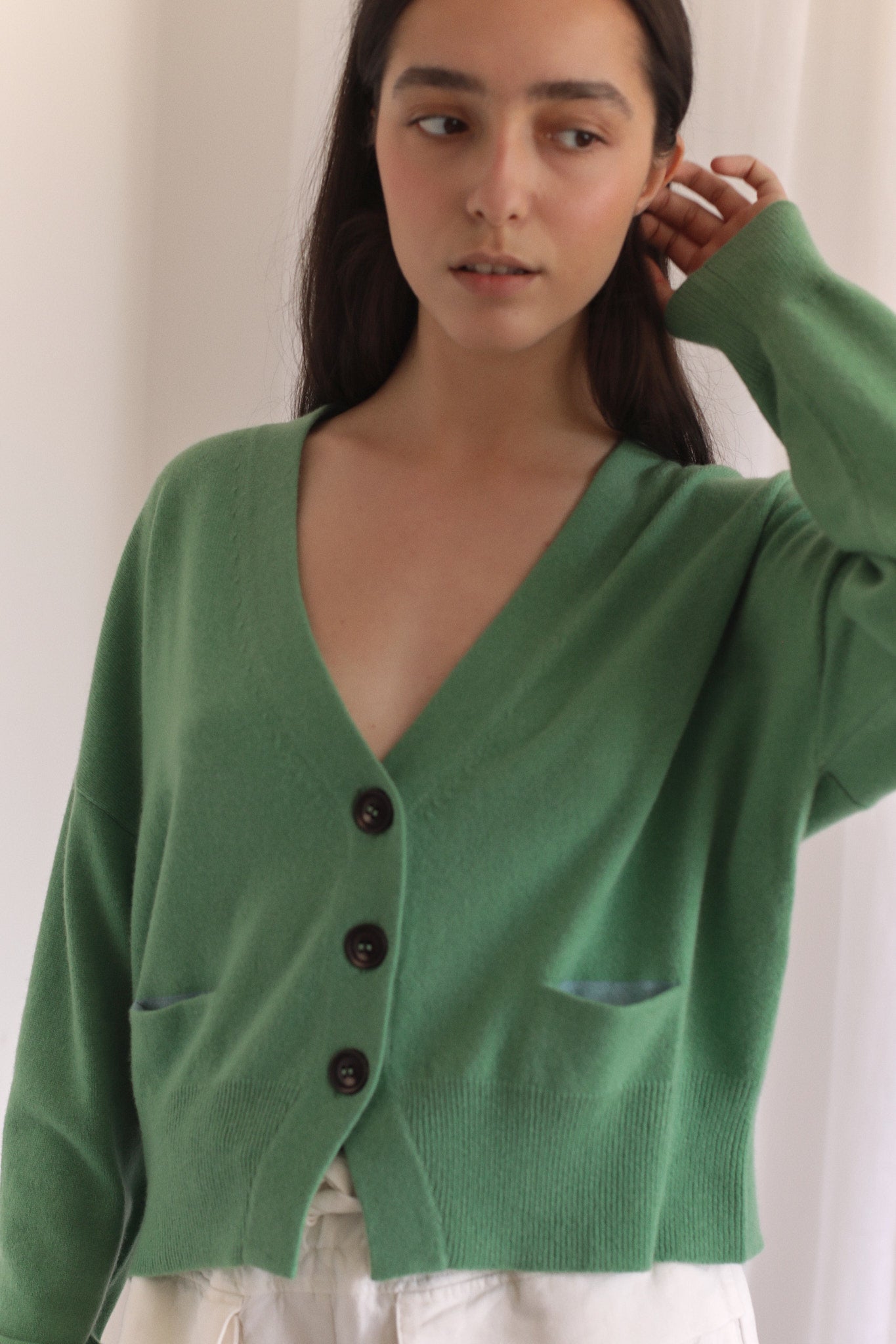 ACHILL | Cashmere Cardigan in Chai / Shearwater