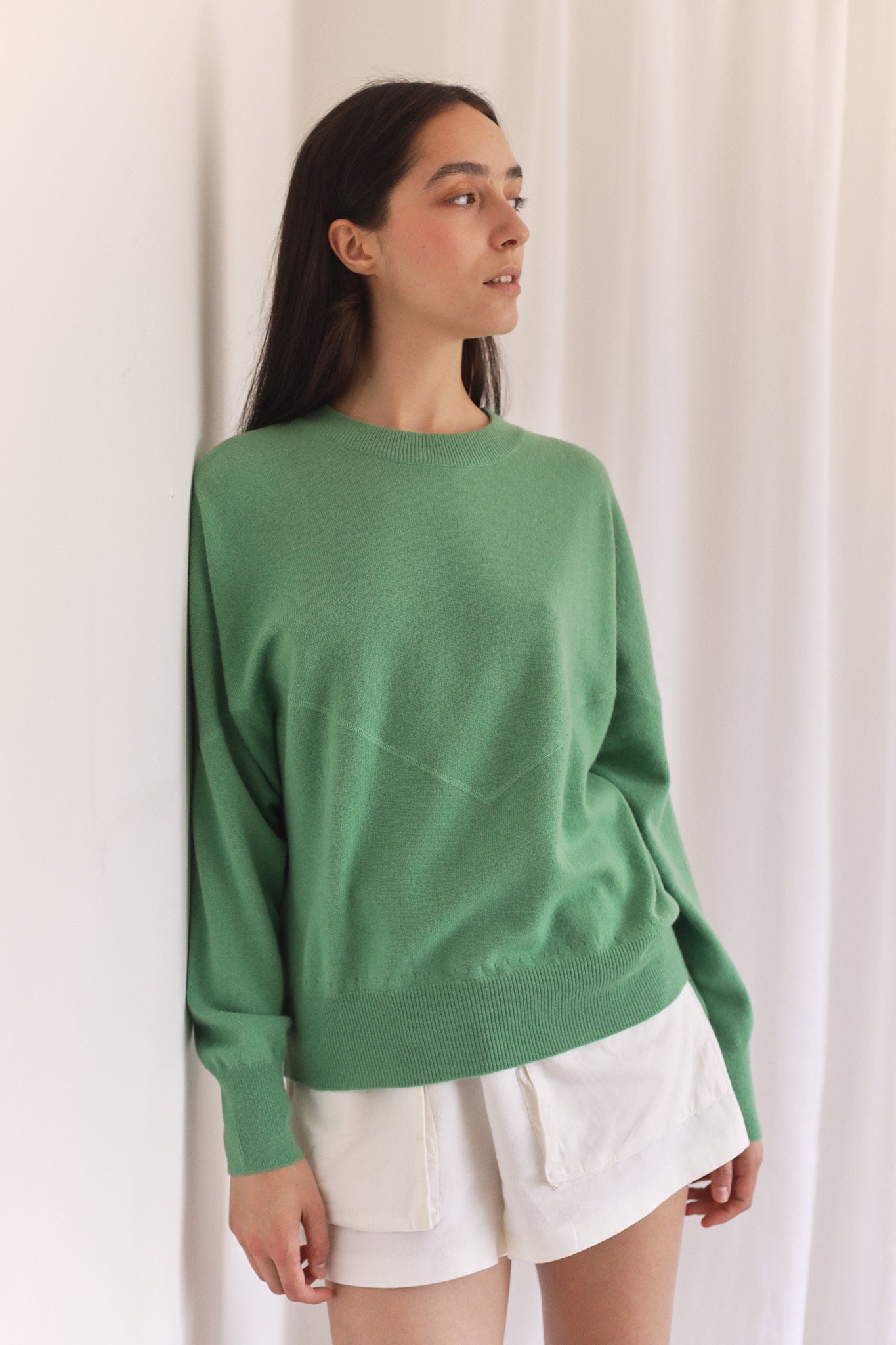FARAH | Cashmere Sweater in Chai