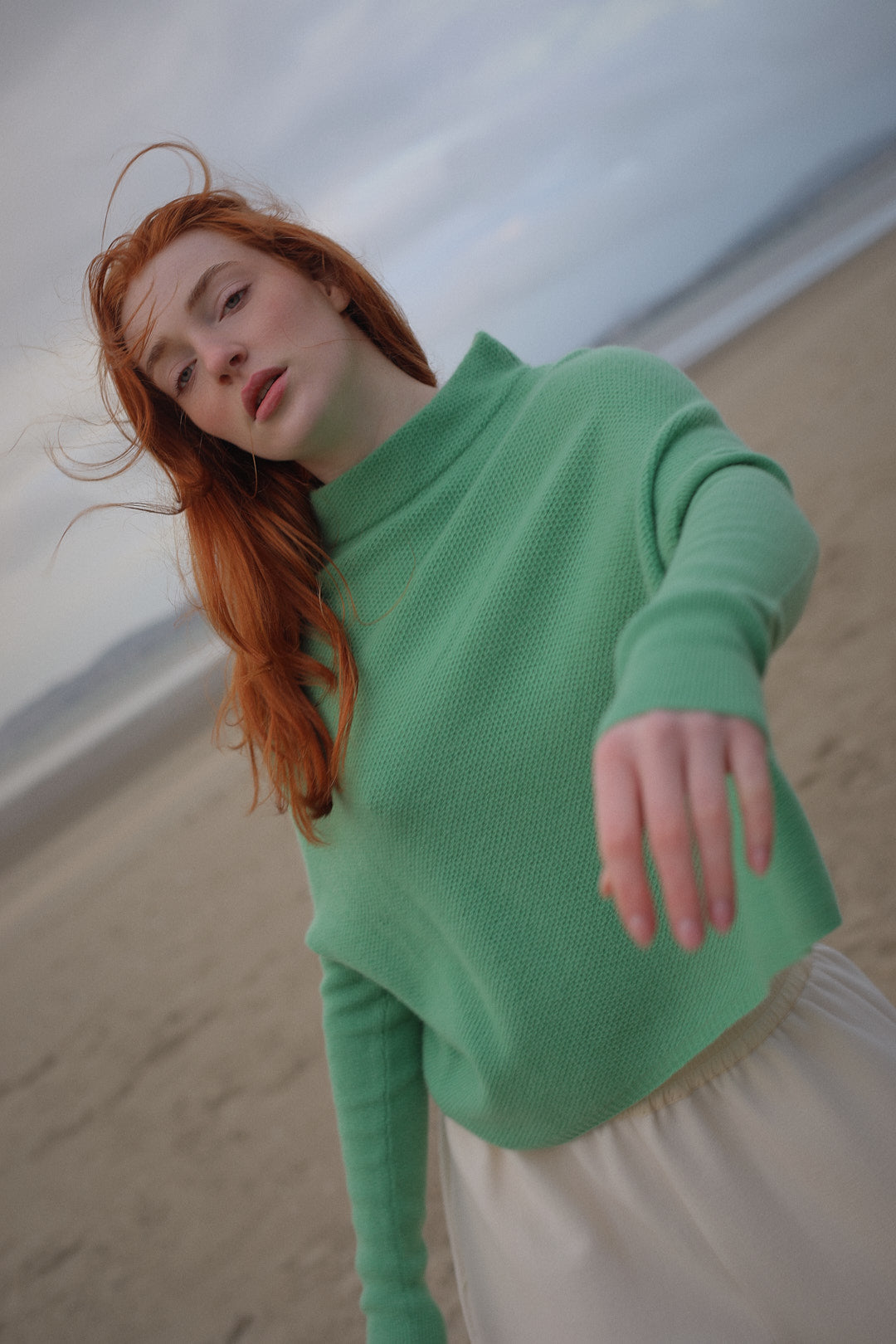 HONEY | Cashmere Sweater in Chai