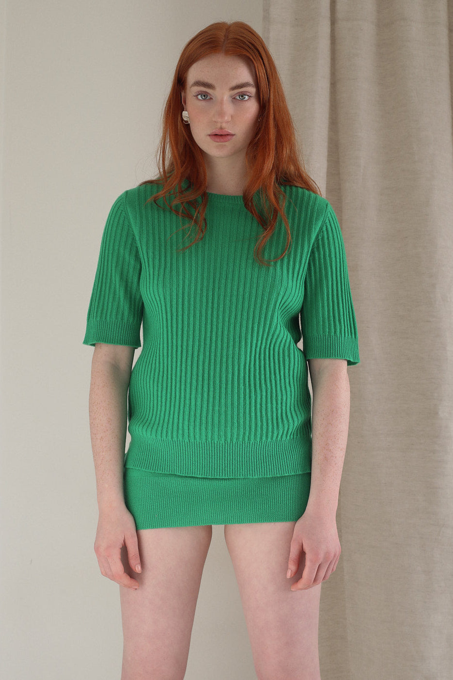 ISOBEL | Cashmere T-Shirt in Parrot